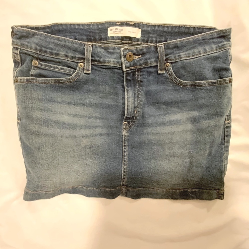 Levi Strauss Signature Gold True Denim Mini Skirt‎ Women's Size 12 Stretch Blue